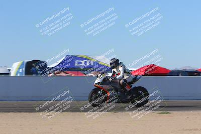 media/Nov-06-2023-Moto Forza (Mon) [[ce023d0744]]/4-Beginner Group/Session 4 (Finish Line Checker)/